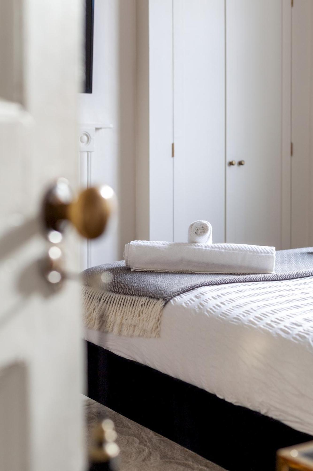 The New Cross Premier Rooms Londres Exterior foto