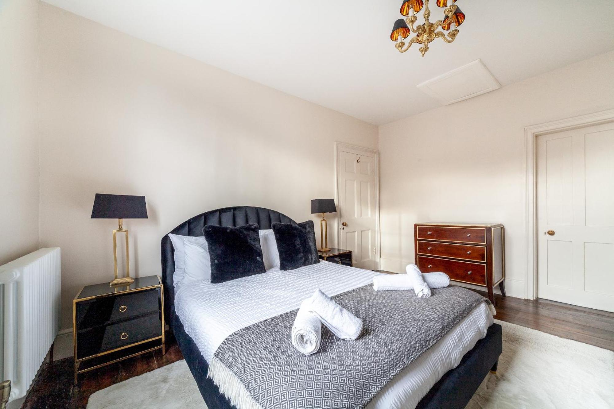 The New Cross Premier Rooms Londres Exterior foto